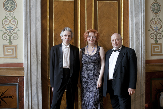 trio ermitage.jpg