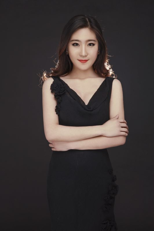 G:.23爱乐男声\u7167片简介等孙爽简介（女中音）\u5b59爽照片.jpg