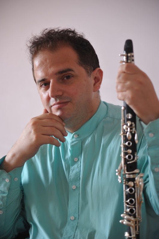 1531984204987090365.jpg G:8.24大师班音乐会三Keith Lipson李可思.jpg