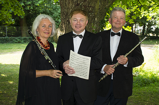 G:	.15迷你古典9维也纳名家trio\u56fe片PS1.jpg