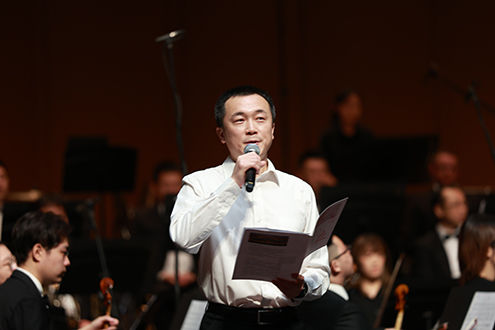 20210910-书香之夜教师节专场音乐会-王建一-校工会副主席刘强.jpg