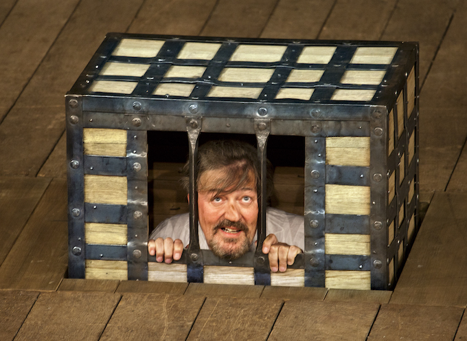 Stephen Fry Simon Annand 3.jpg