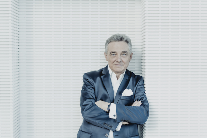 1792047888117039942.jpg Michel Dalberto Cop Lyodoh Kaneko 1.jpg
